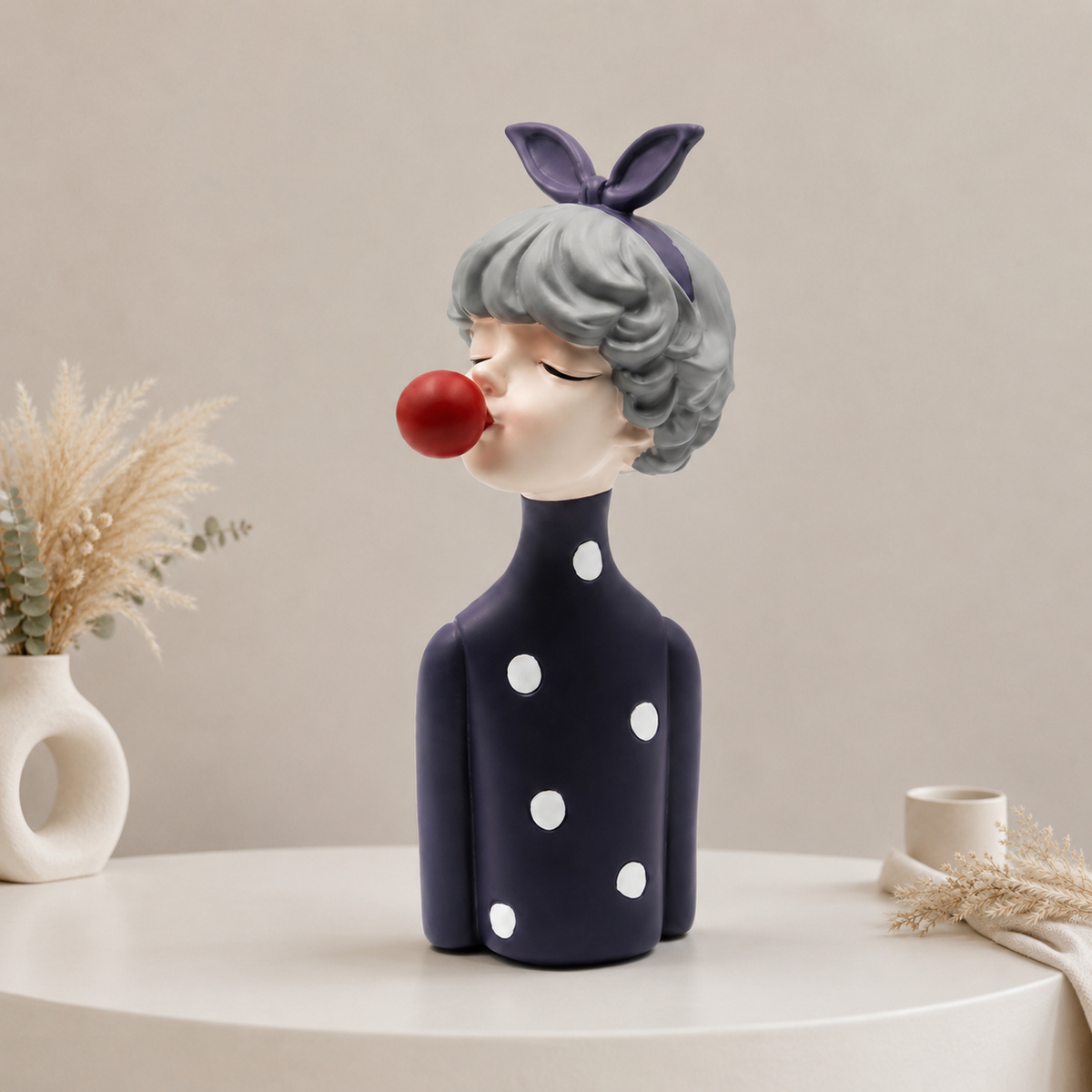 Nordic Bubble Gum Girl Resin F - đánh giá và giá Vanity Home Decor